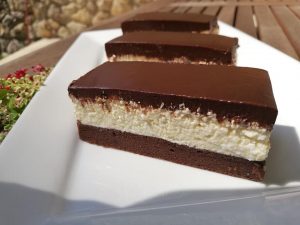 Duplacsokis túrószelet