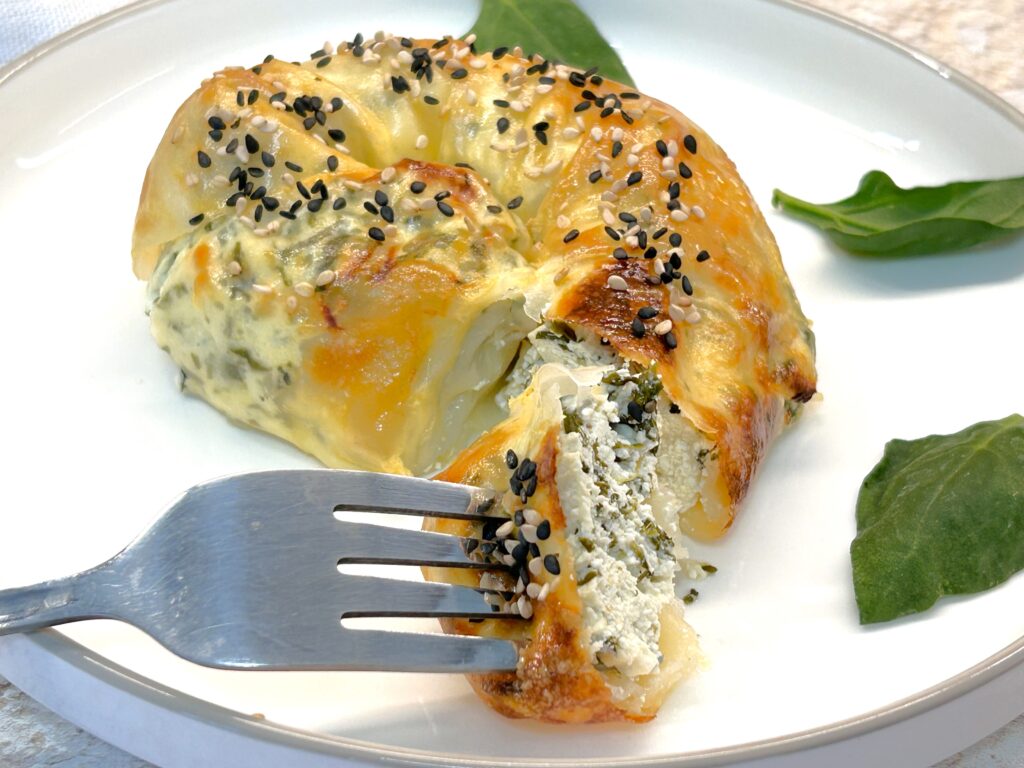 Spenótos túrós burek recept alacsony kalóriatartalmú rizslapból leveles tészta helyett diétás reggelire